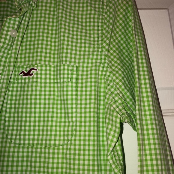 Hollister plaid long sleeve - Picture 2 of 3